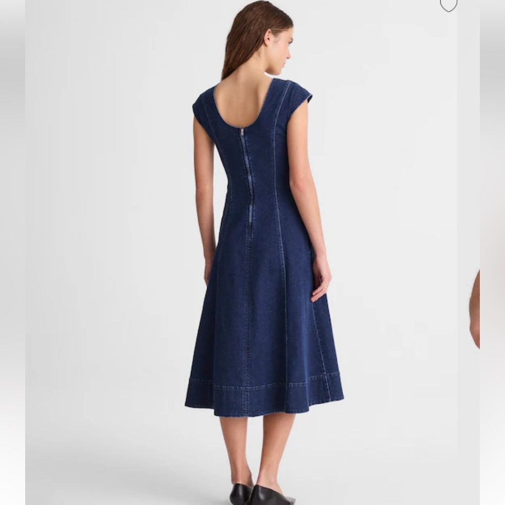 Madewell Denim Seamed Scoopneck Midi Dress. Palmerton wash. Size 6. NWT - Picture 4 of 8